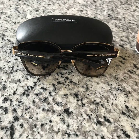 COPY - Dolce and Gabbana Sunglasses - Picture 2 of 2